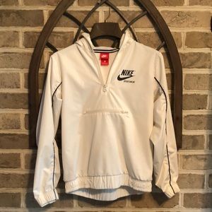 Nike Boys Large 1/4 Zip Windbreaker